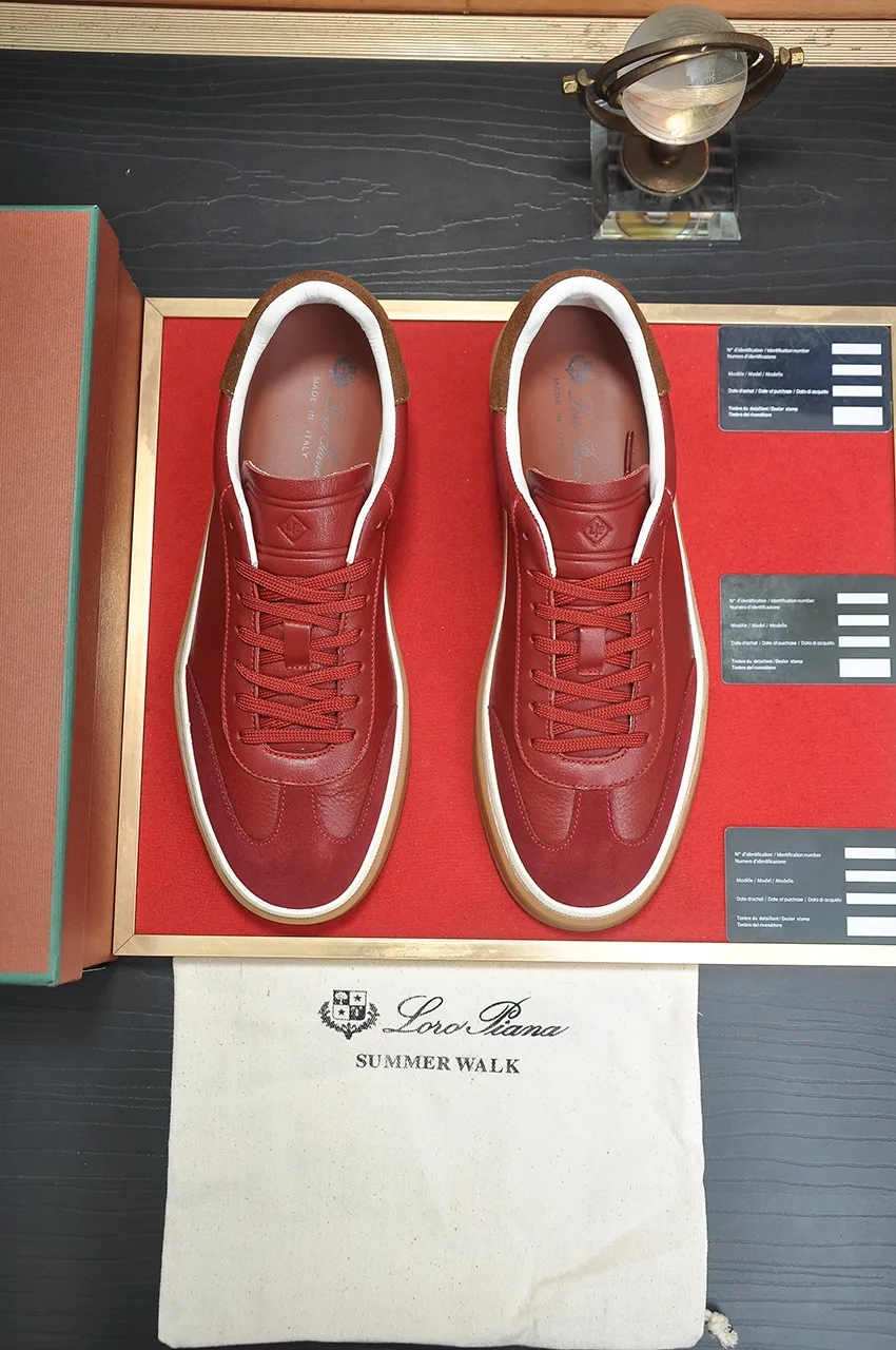 Men's men's shoes 💰540💶【𝐥𝐨𝐫𝐨 𝐏𝐢𝐚𝐧𝐚】lp classic loafers, an Italian treasure brand, the only brand that can match Hermès! Only after wearing it do we realize that we cannot let down our feet. The upper is imported cashmere, the lining of water-dyed cowhide ➕ the cowhide feet, the official original glass rubber outsole, and the pendant. Exclusive original packaging (tag ➕ brand paper ➕ outer box ➕ hand bag) code number: 38-45